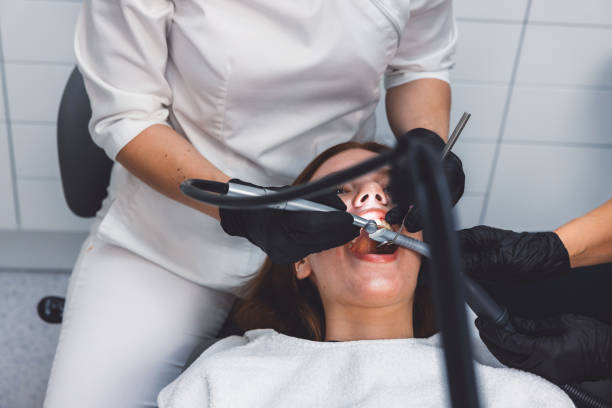 Best Holiday Emergency Dentist in Brighton, IL